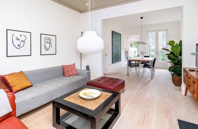 Charming 3BR House Ideal for Work and Play