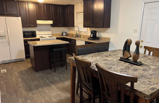 Charming 4-bedroom Carolina living in Fayetteville
