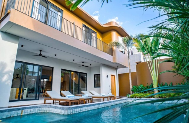 Charming 4-bedroom villa with WiFi, AC in fabulous Badung