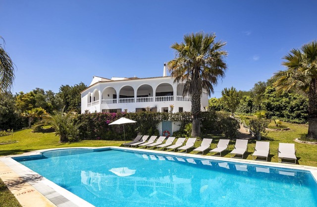 Charming Algarve Villa | Villa Quinta Luz | 9 Bedrooms | Large Pool & Snooker.
