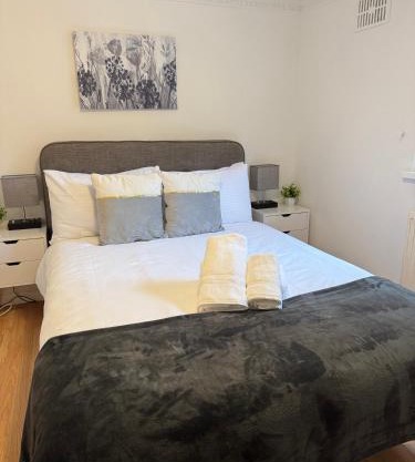 Charming and affordable flat for 4 people in Baker Street Zone 1 with breakfast