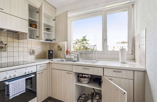 Charming Apartment 15 Mins from City Life