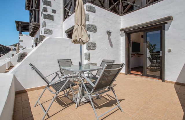 Charming Apartment "2" with Terrace, Community Pool & Wi-Fi