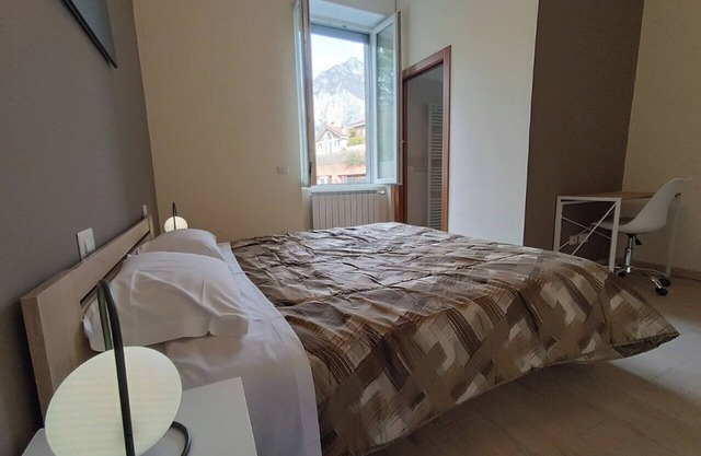 Charming apartment 3 bedrooms, 5 minutes walk from lake and train station