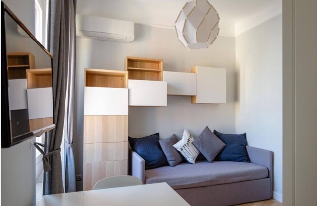 Charming apartment in Corso Vercelli - Cenacolo Vinciano