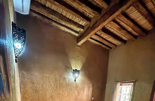 Charming bed & breakfast with WiFi and AC in serene Zagora
