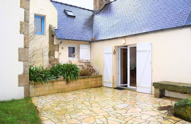 Charming Breton House, Enclosed Garden, WiFi, Near Beaches, Bikes Available - Trébeurden
