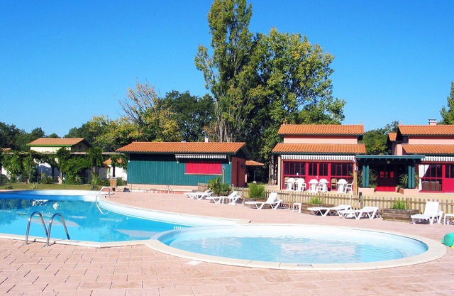 Charming + Bright House | Great Beach Access!