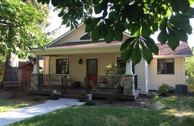 Charming Bungalow in Lower Rattlesnake, Close to Downtown & Trails