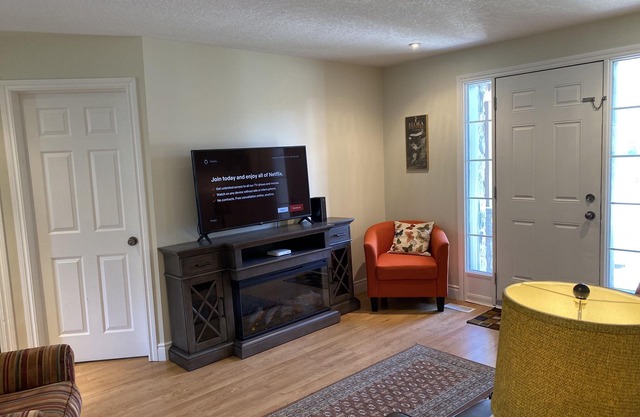 Charming Bungalow in the Heart of Elora