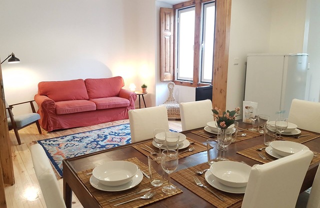 Charming & Central Apartment in Traditional Chalet