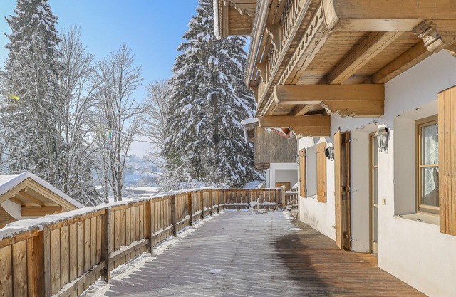 Charming chalet with wellness near the ski lift
