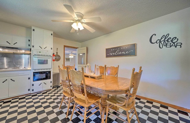 Charming Clayton Home ~ 4 Mi to Sardis Lake!