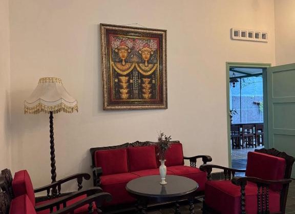 Charming Colonial Home near Botanical Garden