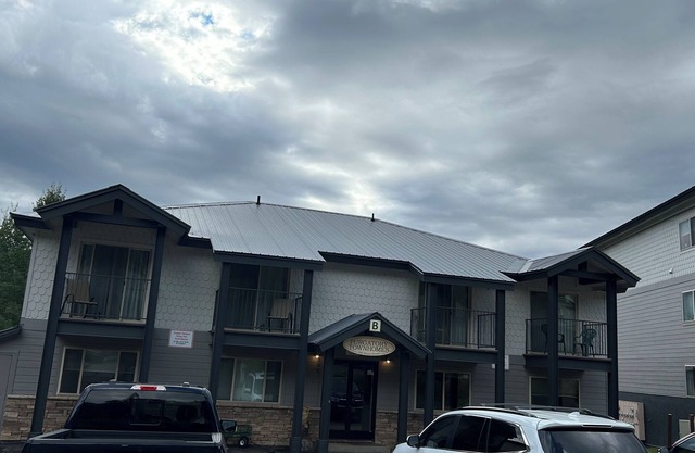 Charming condo surrounded by the San Juan Mountains at Purgatory resort.