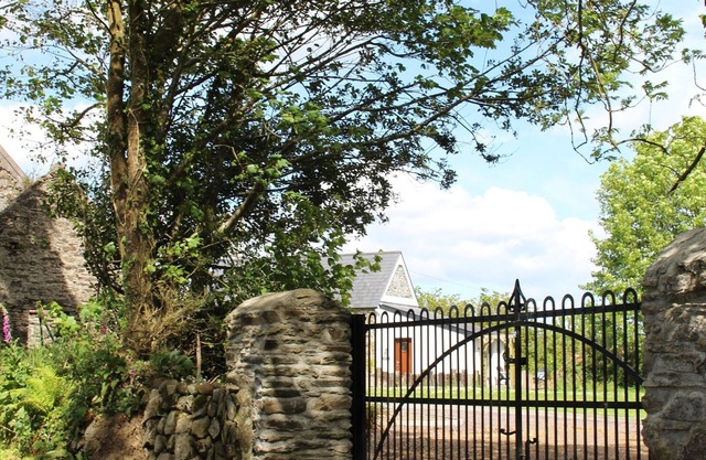 Charming Converted Barn in a stunning location on the Wild Atlantic Way