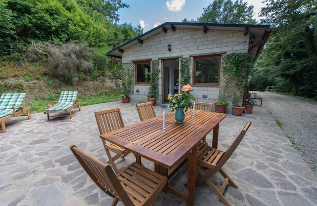 Charming Cottage in farmhouse between Tuscany and Umbria