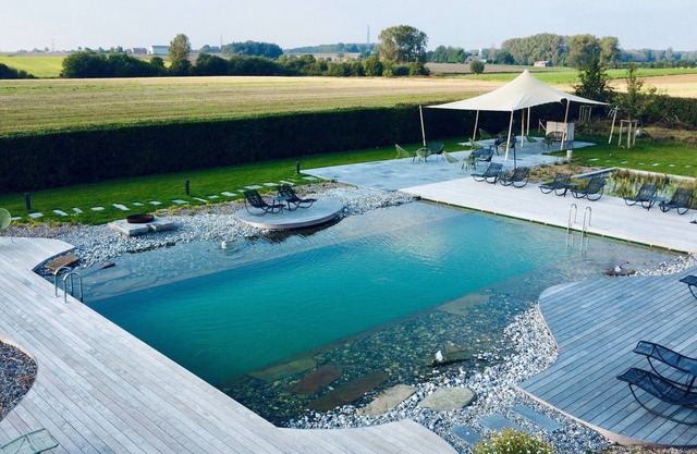 Charming cottage in a castle-farm in Ohey with swimming pond