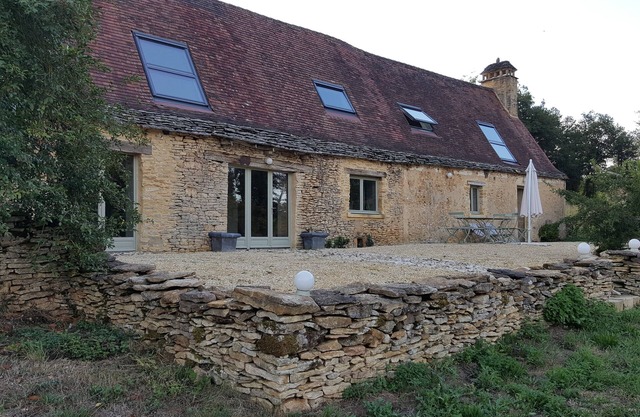 charming cottage in the heart of a saffron