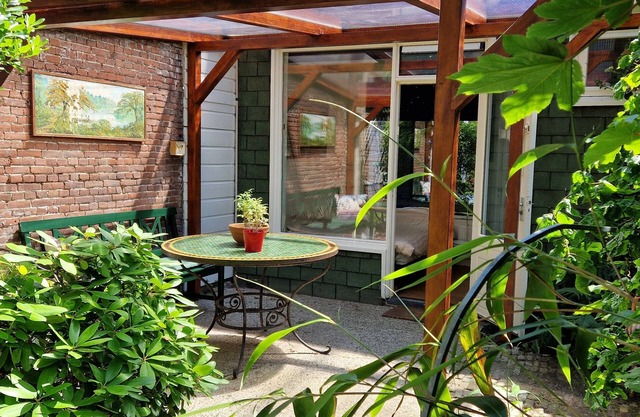 Charming courtyard house near center and beach