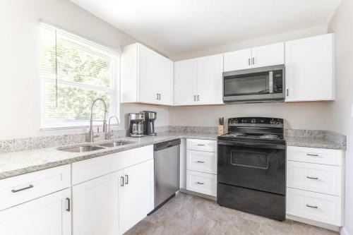 Charming Cozy Renovated Home