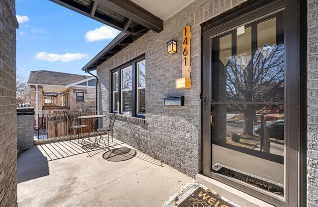 Charming Denver Bungalow near Sloan lake!