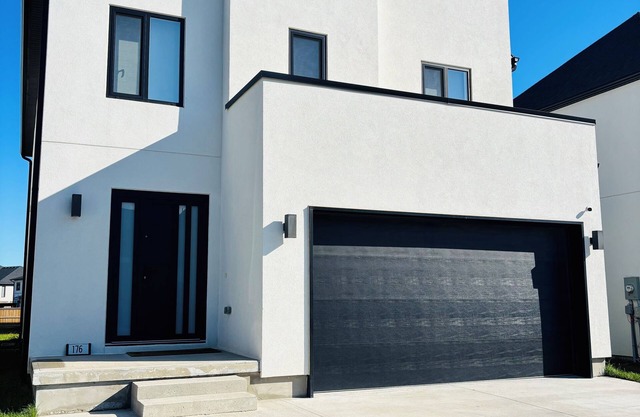 Charming Detached 3-Bedroom escape- sleeps 6