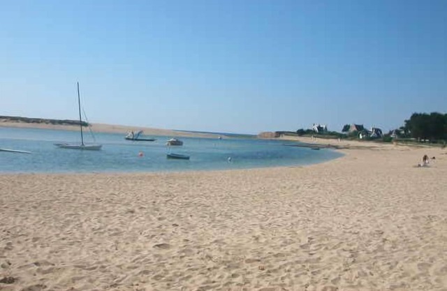 Charming detached house 4/5 people, beach White Sea to Letty