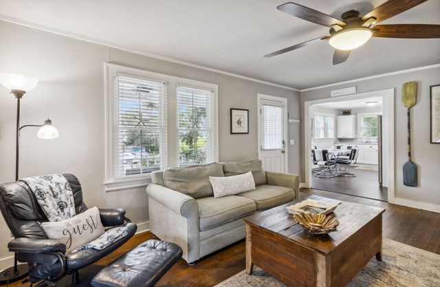 Charming Downtown Escape in St. Marys