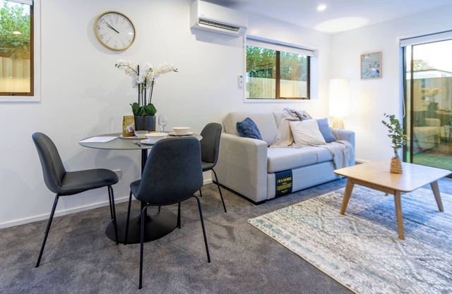 Charming Downtown Hideaway 1 bed 1 bath