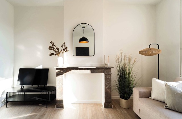 Charming Duplex in the Heart of Antwerp - Sleeps 7