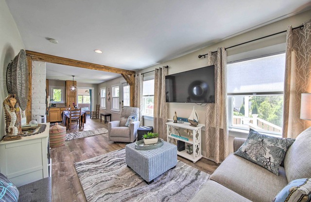 Charming East Boothbay Cottage w/Large Yard!