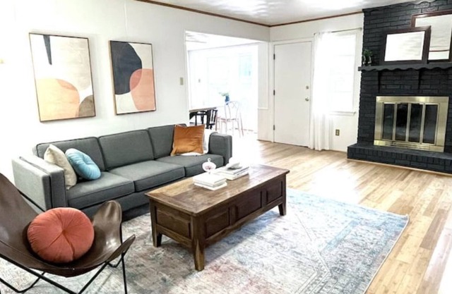 Charming East Dallas Mid-Century Home