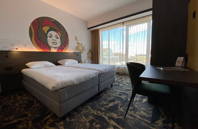 Charming Family Stay | Near Wildlands Zoo, Emmen City Center Fun & Cultural Spot