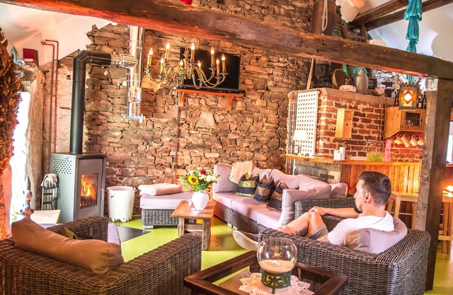 Charming farmhouse, Eifel, sauna, hiking, motorcycling, dogs, wellness,