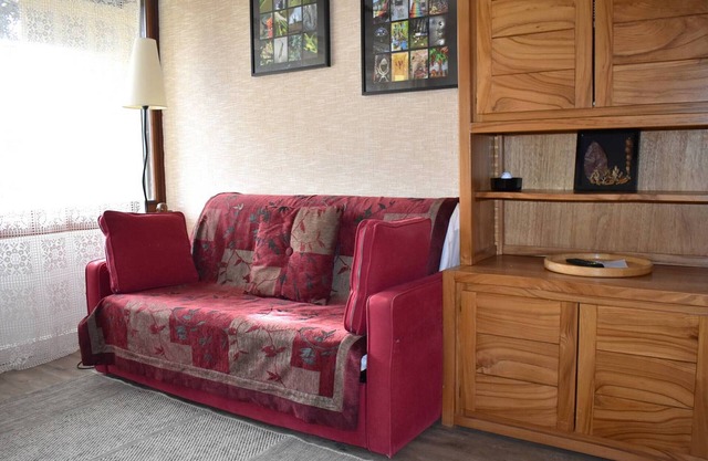 Charming Studio with Terrace, Golf View & Parking in Font-Romeu