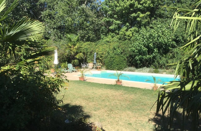 Charming house and garden for 4 people