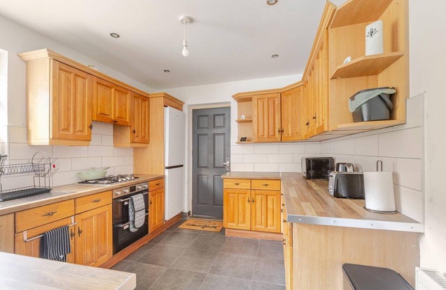 Charming Haven House Right Next To Moss Bank Park