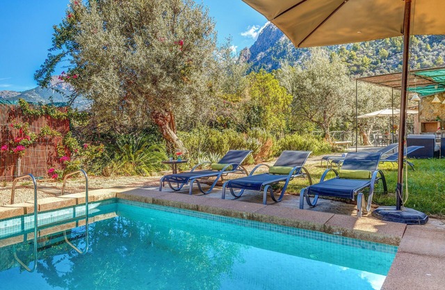 Charming hillside location — Casa Can Juanma