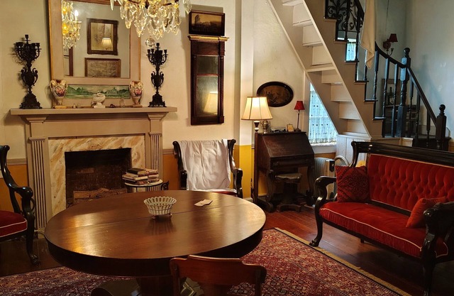 Charming historic 3-bedroom house in marvelous Washington Louisiana