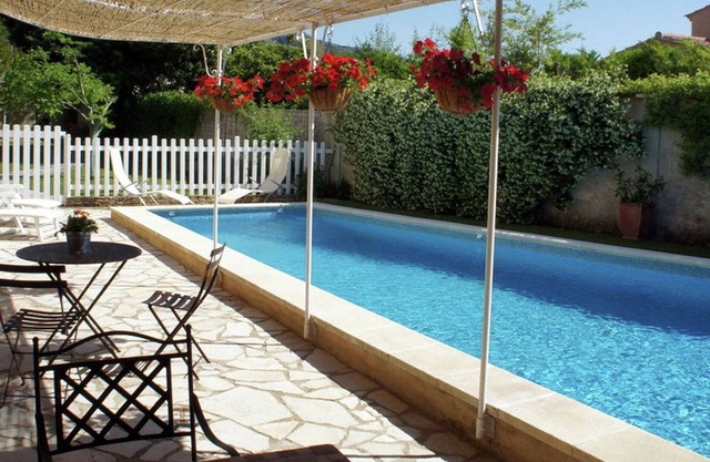 Charming holiday cottage with large private pool