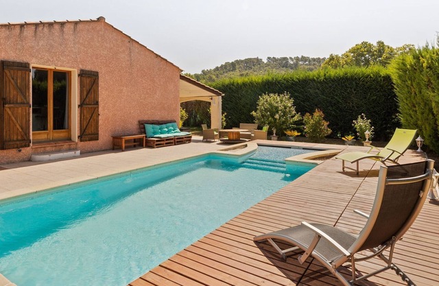 Charming Holiday Home in Barjols with Private Pool