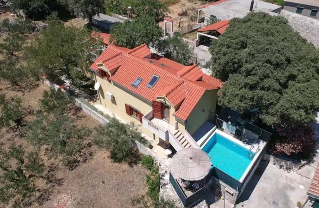 Charming holiday home with private pool