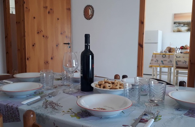 Charming Holiday Home Near The Beach With A Terrace Parking Available, Pets