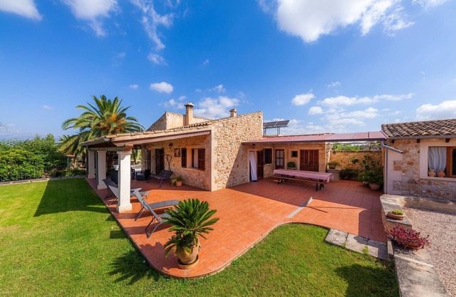 Charming Holiday Home “Son Sitges” with Terrace, Fans and Wi-Fi