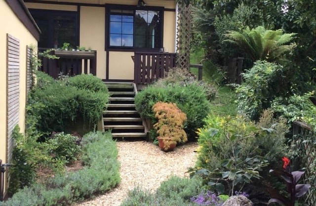 Charming Holiday Hideaway near the Lake