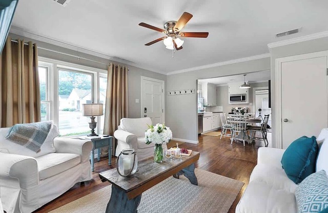 Charming Home Just 4 Blks from Main St!