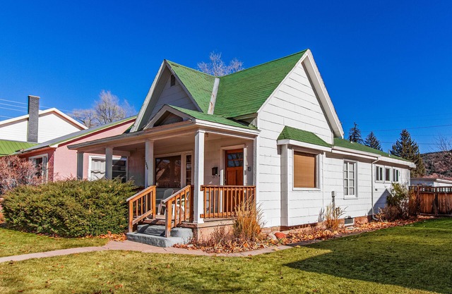 Charming Home with Fireplace & Private Washer/Dryer, Close to River & Bike Path