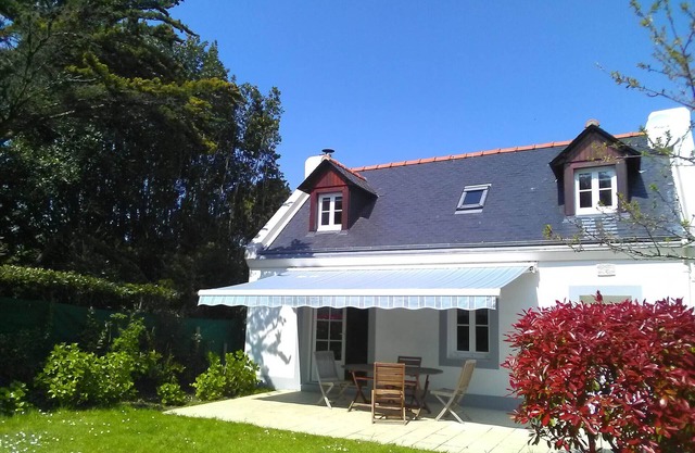 Charming House Close to Port and Beach - Spacious, Well-Decorated, and Fully Equipped
