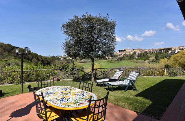 charming house for 4 persons with wifi, dishwasher and washing maschine
